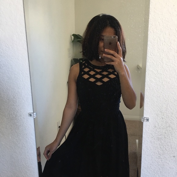 BCBG Generation High Low black dress - Picture 5 of 7